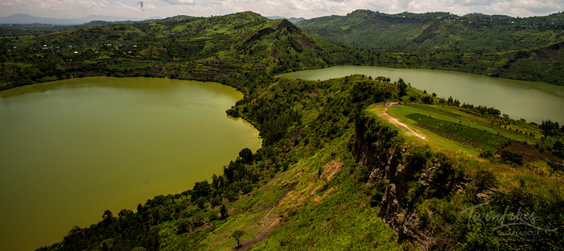 Twin Lakes Safari Lodge